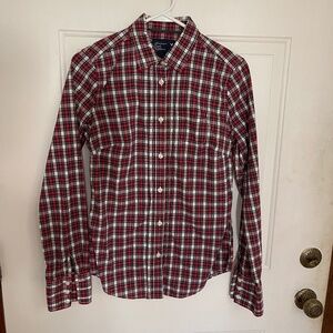 American Eagle Outfitters  Red Plaid  Shirt Button Down Women’s Size  6